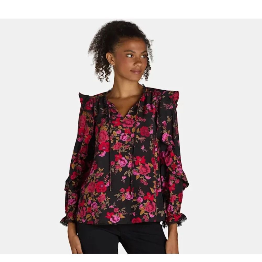 The Pioneer Woman Size 2X 20/22W Floral Print Ruffle Blouse V Neck Black Red
